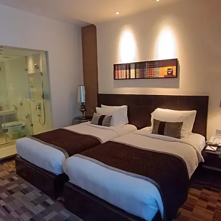 Pride Hotel Pune Exterior photo
