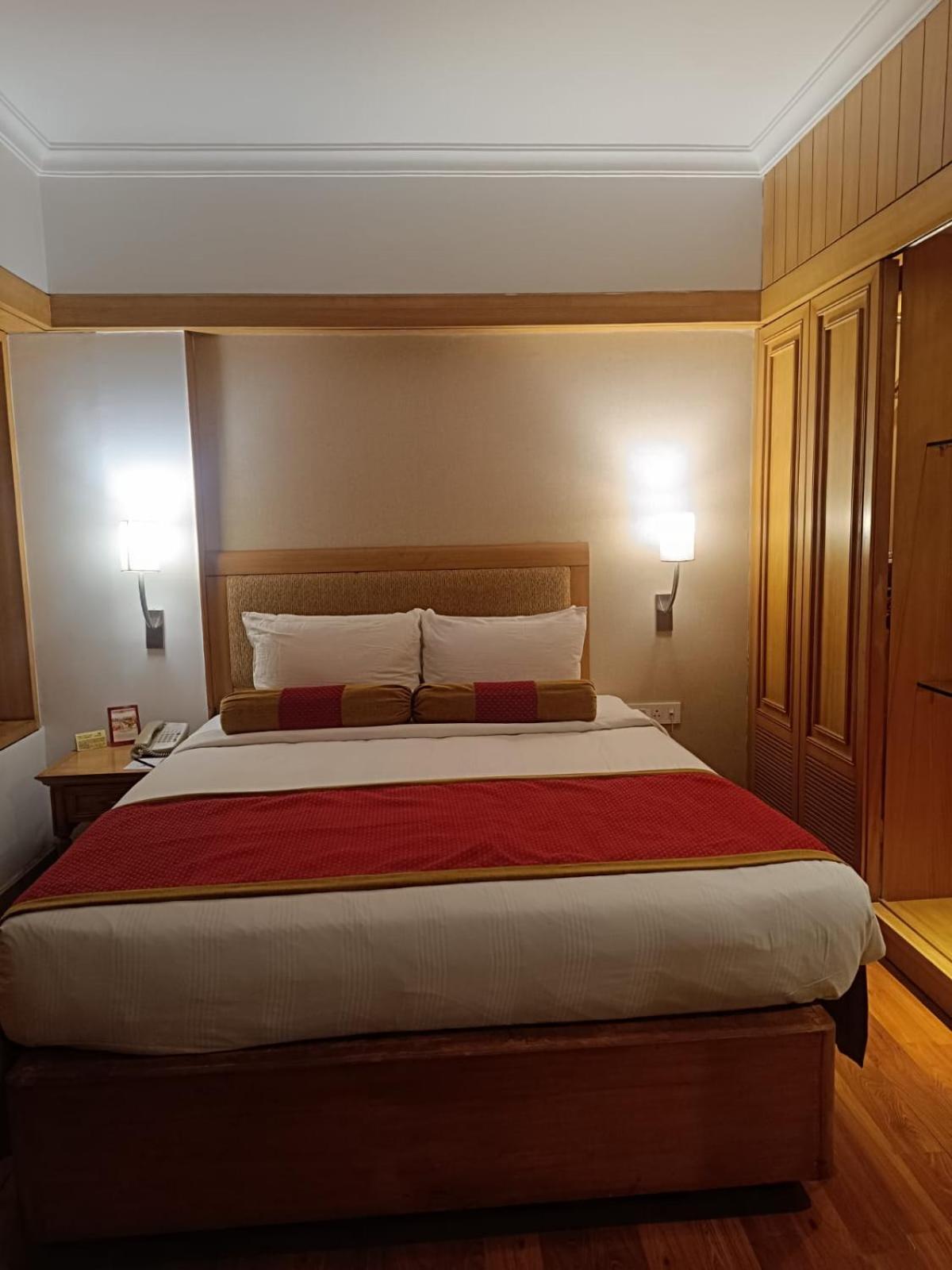 Pride 5* Pune