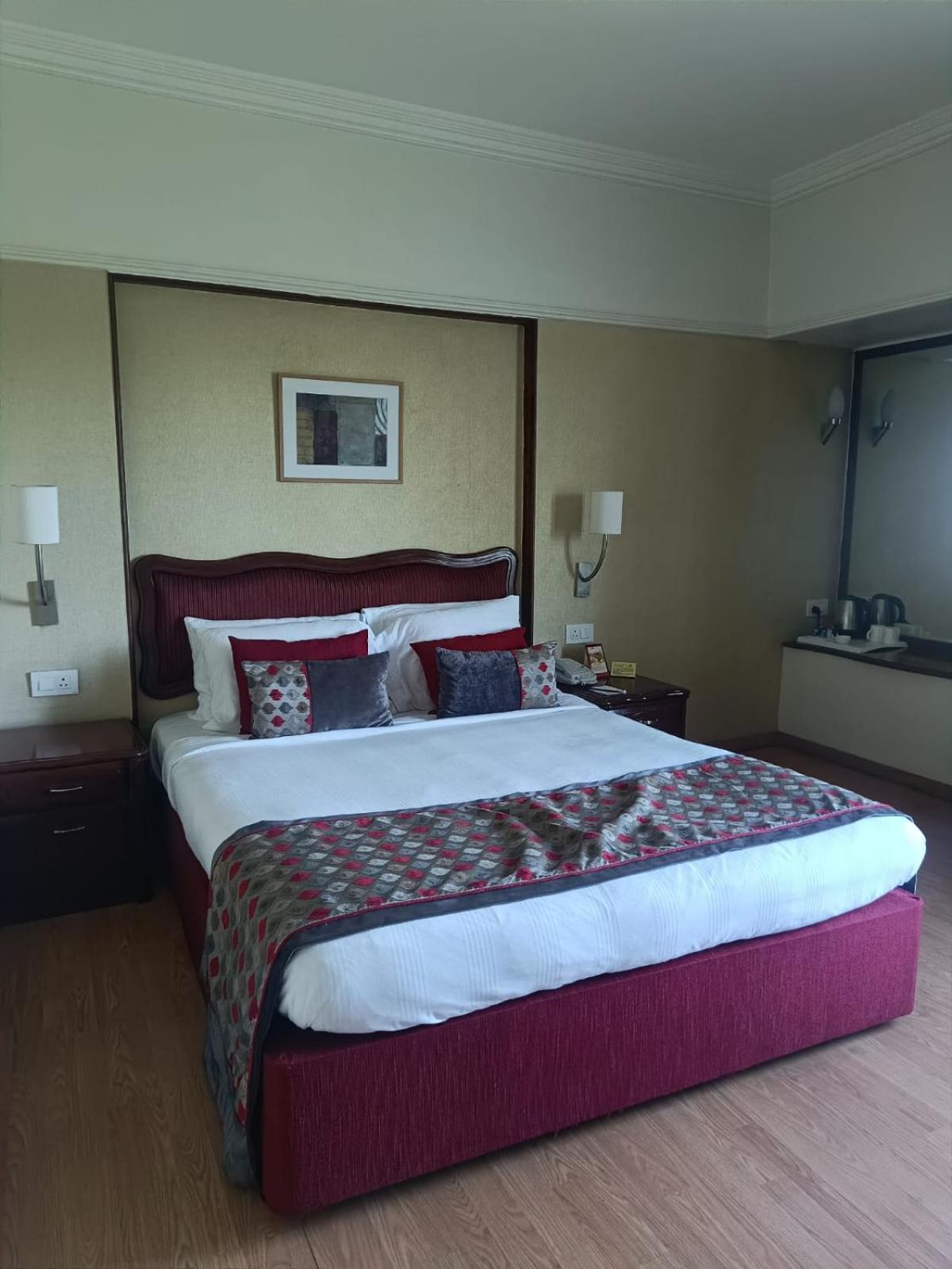 Pride Hotel Pune