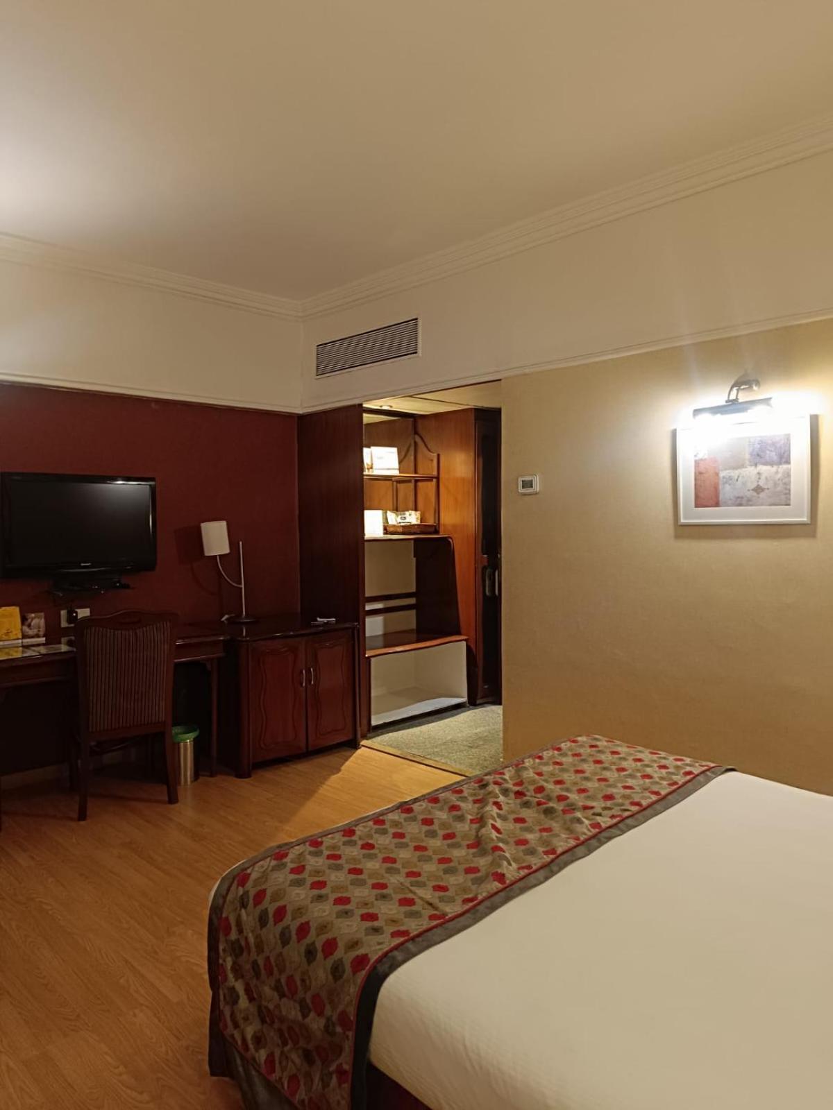 Pride Hotel