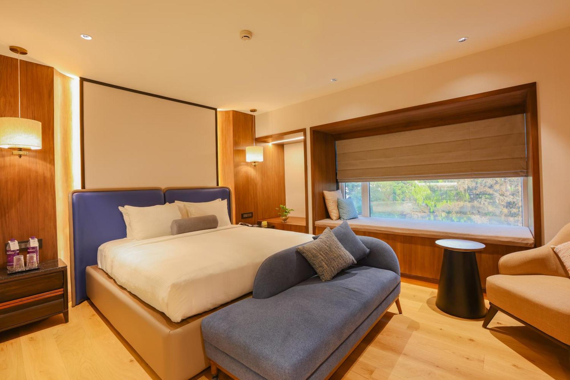 Pride Hotel 5*