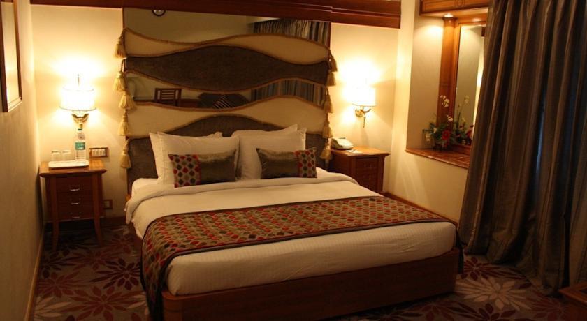 Pride Hotel